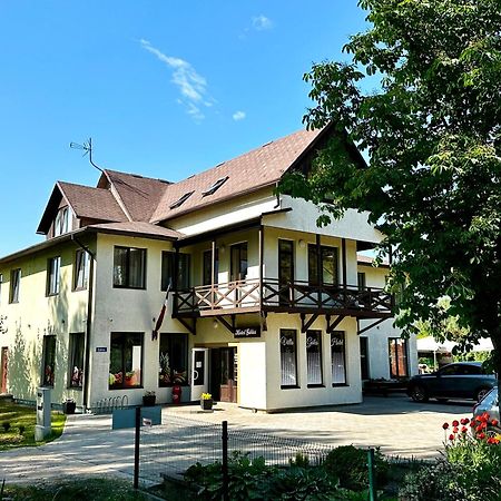 Villa Gales Hotel Saulkrasti Exteriör bild