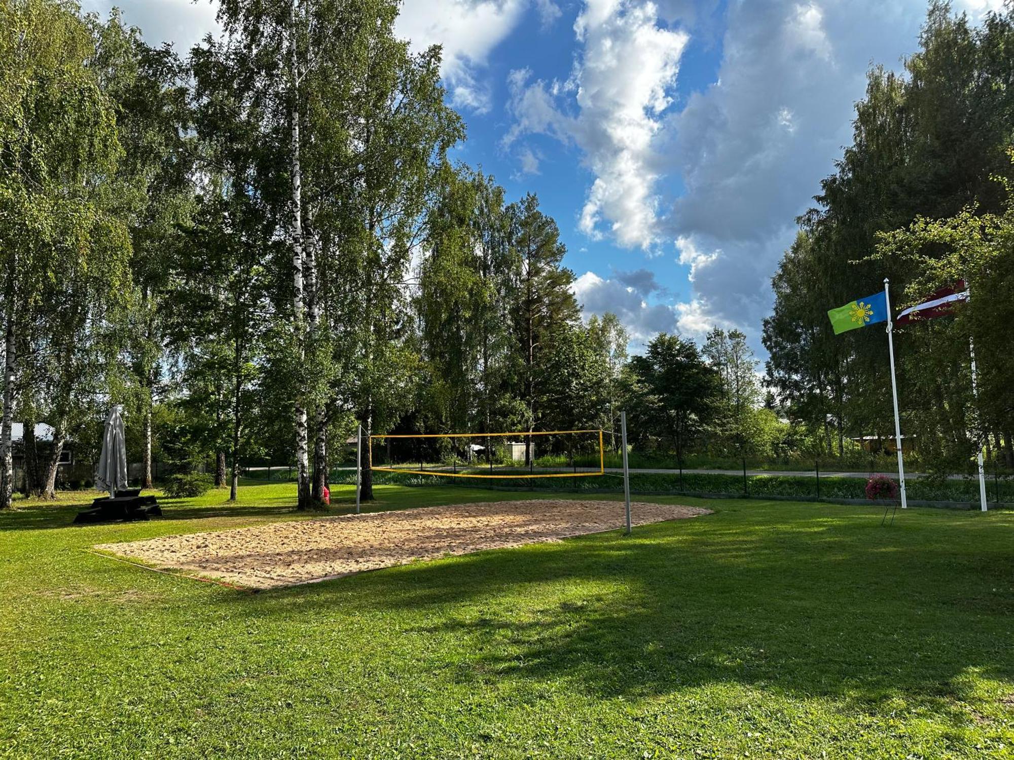 Villa Gales Hotel Saulkrasti Exteriör bild
